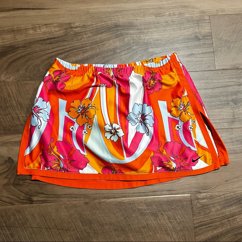 Nike Floral Bright Colorful Athletic Skirt with shorts size XS